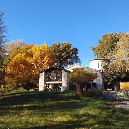 Les Favouilles - Gite & Chambres D Hotes Dauphin Buitenkant foto